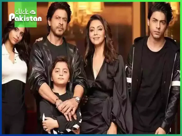 SRK Lavish Gesture